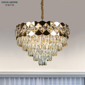 crytal chandelier.jpg