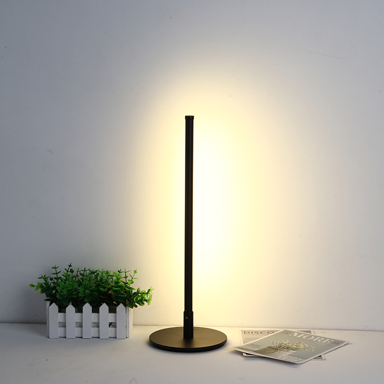 Wholesale Nordic Contemporary Aluminium Night Tall Table Light Bed Side Led Table Lamp Modern
